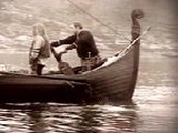 Korpiklaani - Kädet Siipinä